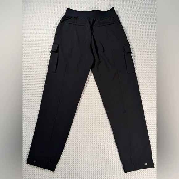 NEW Athleta Black Women’s Endless Cargo Pants Size 4 - Picture 7 of 10